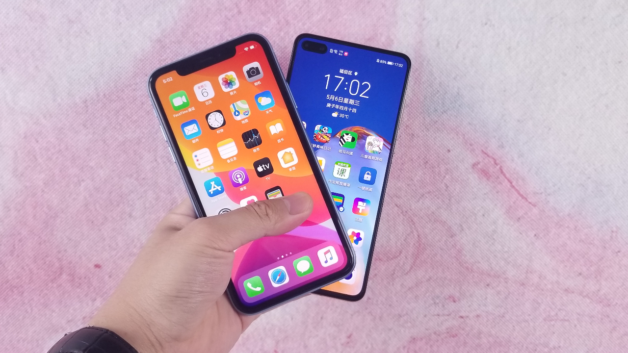 华为P40对比iPhoneXR,说实在的两千多的XR太香了!